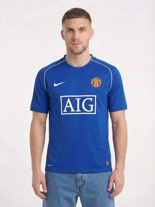 MANCHESTER UNITED 2008-09 TREDJE KIT