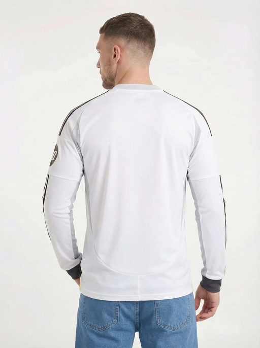REAL MADRID 2025/26 LÅNGÄRMAD HEMMA KIT