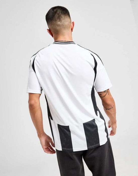 JUVENTUS 2024/25 HEMMA KIT
