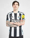 NEWCASTLE UNITED FC 2025/26 HEMMA KIT