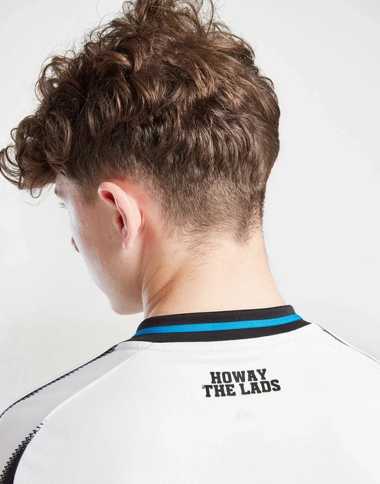 ADIDAS NEWCASTLE UNITED FC 2025/26 HEMMA KIT JUNIOR
