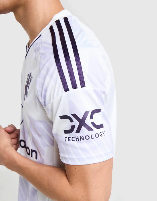 ADIDAS MANCHESTER UNITED FC 2025/26 BORTA KIT