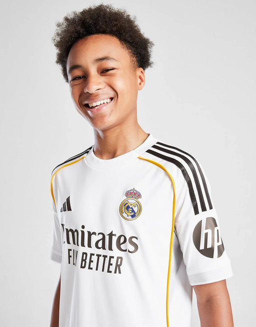ADIDAS REAL MADRID 2025/26 HEMMA KIT JUNIOR