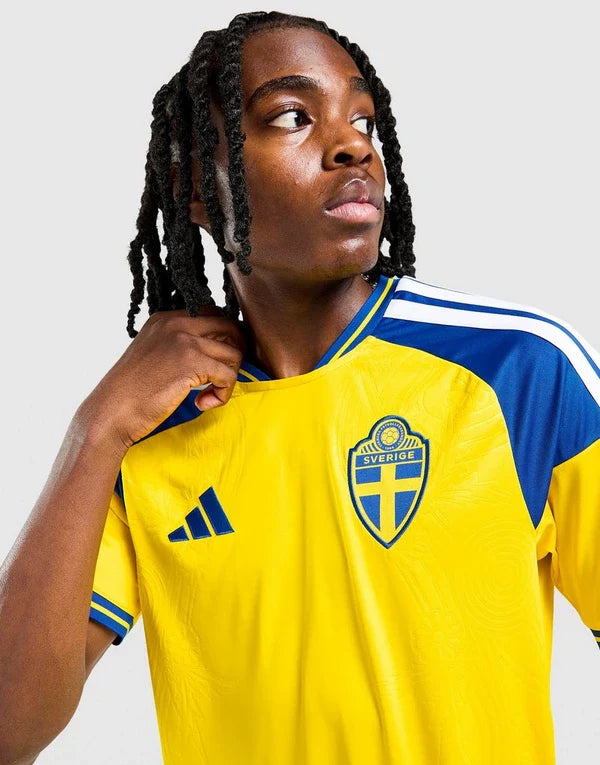 ADIDAS SVERIGE 2026 HEMMA KIT