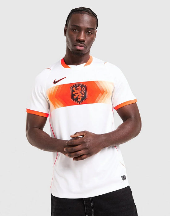 NEDERLÄNDERNA 2026 BORTA KIT