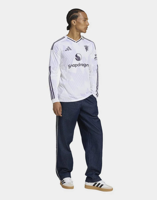 ADIDAS MANCHESTER UNITED 25/26 LÅNGÄRMAD BORTA KIT