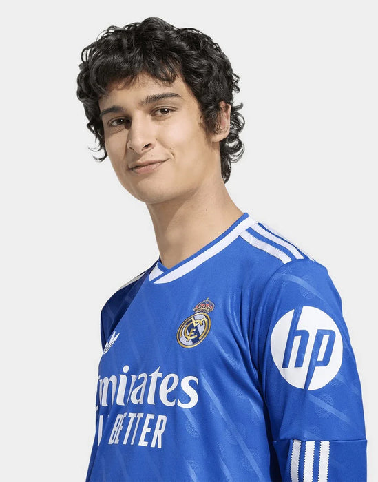 ADIDAS REAL MADRID 25/26 LÅNGÄRMAD TREDJE KIT
